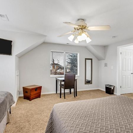 Large Room Near Uvu & Byu オレム エクステリア 写真
