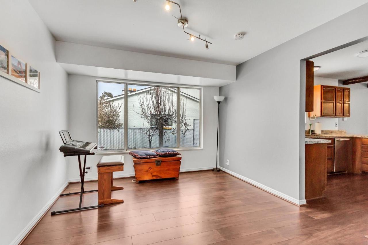 Large Room Near Uvu & Byu オレム エクステリア 写真