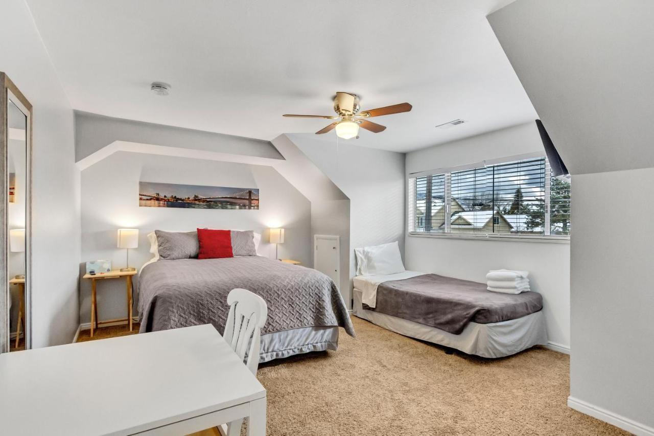 Large Room Near Uvu & Byu オレム エクステリア 写真